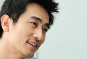 车仁表:“希望观看交叉路后关心‘朝人权’”