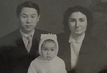 公开因朝鲜经受了50多年生离死别的罗马尼亚女性生活