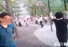 天气转凉百姓们聚集到公园,“现在才感觉好受多了”
