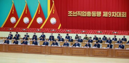 职业联盟宣传社会主义的优点说“资本主义是弱肉强食的社会”