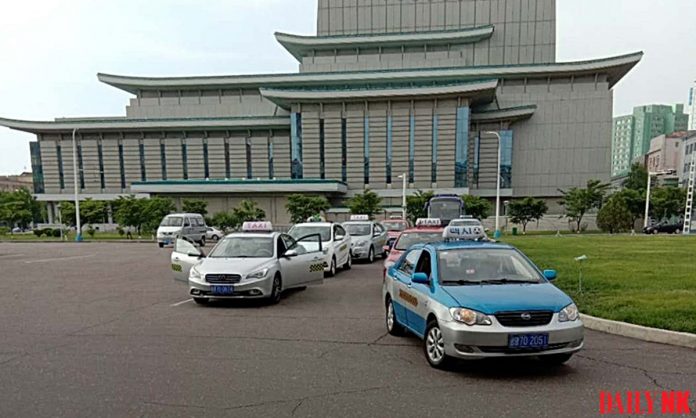 Taxis in Pyongyang in August 2018