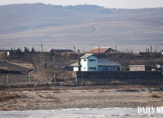 As smugglers vanish from North Korea’s border, security agents’ lifestyles take a hit special patrols coronavirus outbreak smuggler mobile phones strict smuggler border, remittance, defections, fear