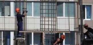 North Korean dispatched workers at a construction site in Vladivostok, Russia