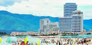 원산 송도원 잇단 익사 사고…주민들 “안전 관리 미흡” 지적 쏟아내 2025년 7월 24일 노동신문 사