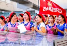 남녀평등 대대적 선전에 北 여성들 “현실과 동떨어져” 불만